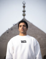 VNTG White Crewneck Sweatshirt - Image 3